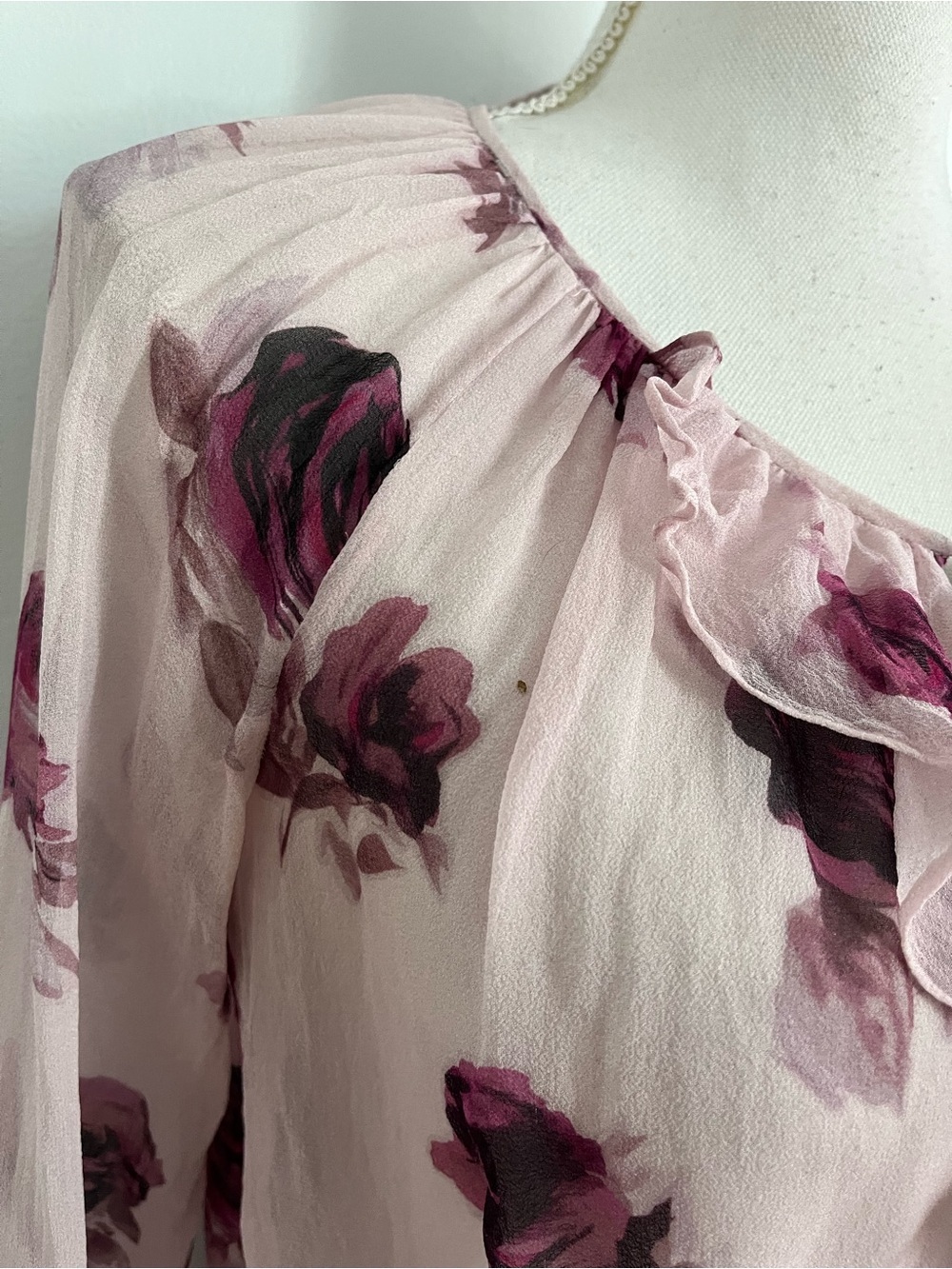 Kate Spade • Silk Floral Ruffle Tie-Neck Blouse - Pink - Picture 3 of 6